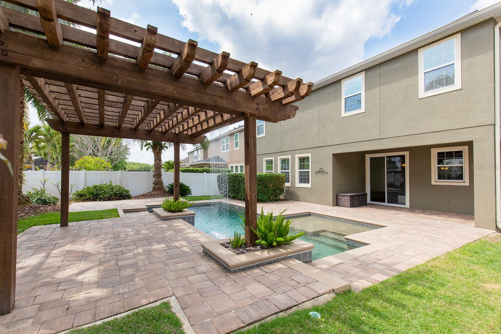 8036 EDGEWOOD FOREST DR, ORLANDO, FL, 32827