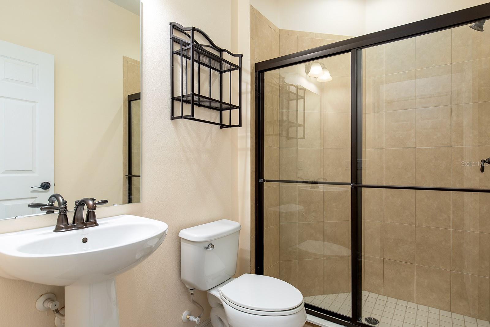 8036 EDGEWOOD FOREST DR, ORLANDO, FL, 32827