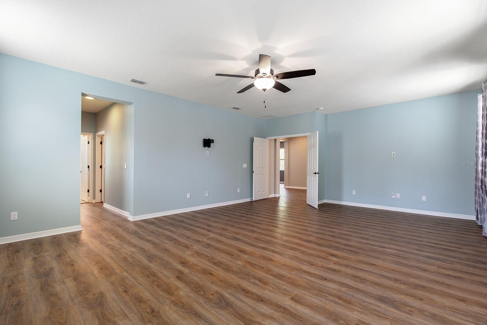 8036 EDGEWOOD FOREST DR, ORLANDO, FL, 32827