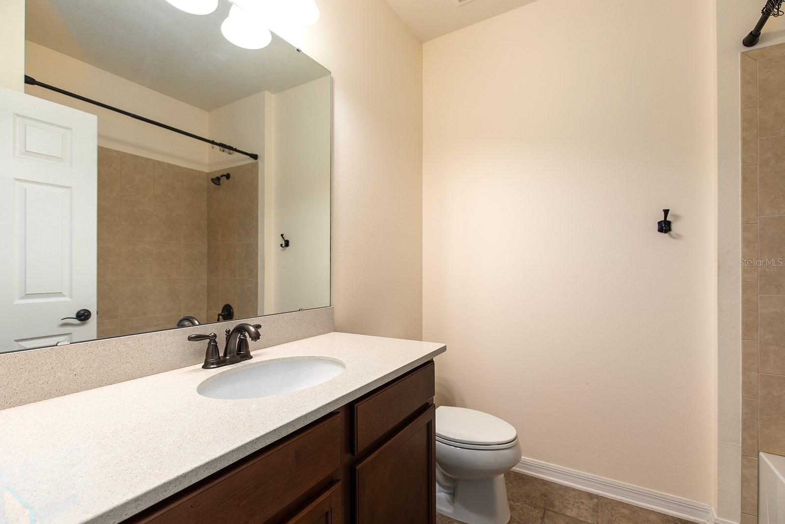 8036 EDGEWOOD FOREST DR, ORLANDO, FL, 32827