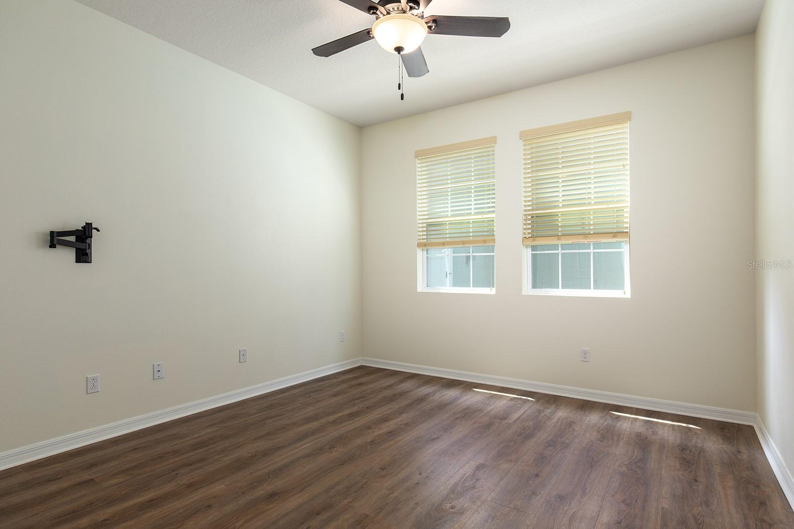 8036 EDGEWOOD FOREST DR, ORLANDO, FL, 32827