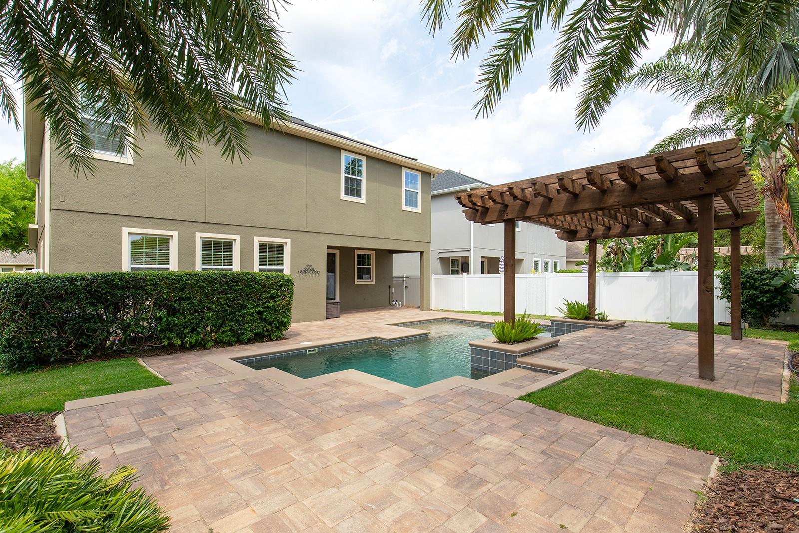 8036 EDGEWOOD FOREST DR, ORLANDO, FL, 32827