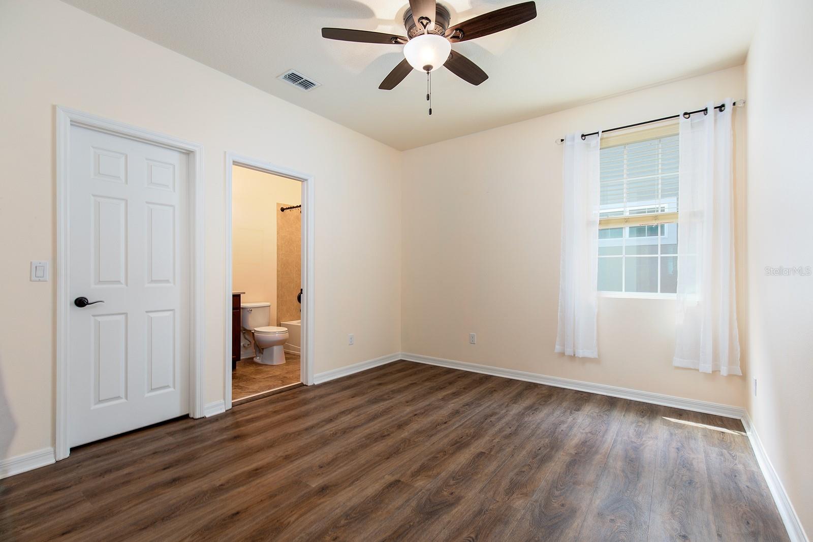 8036 EDGEWOOD FOREST DR, ORLANDO, FL, 32827