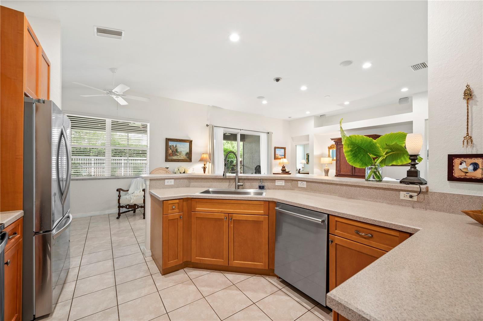 11044 HOLLY CONE DR, RIVERVIEW, FL, 33569