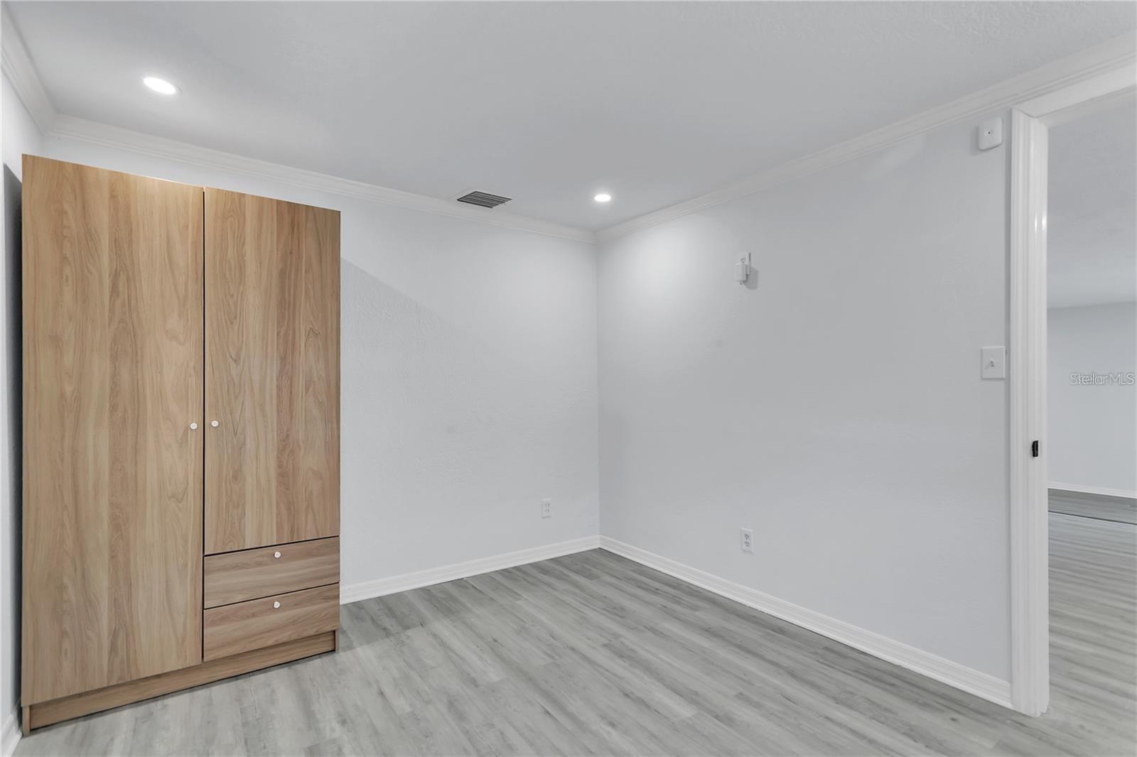 2107 E 93RD AVE, TAMPA, FL, 33612