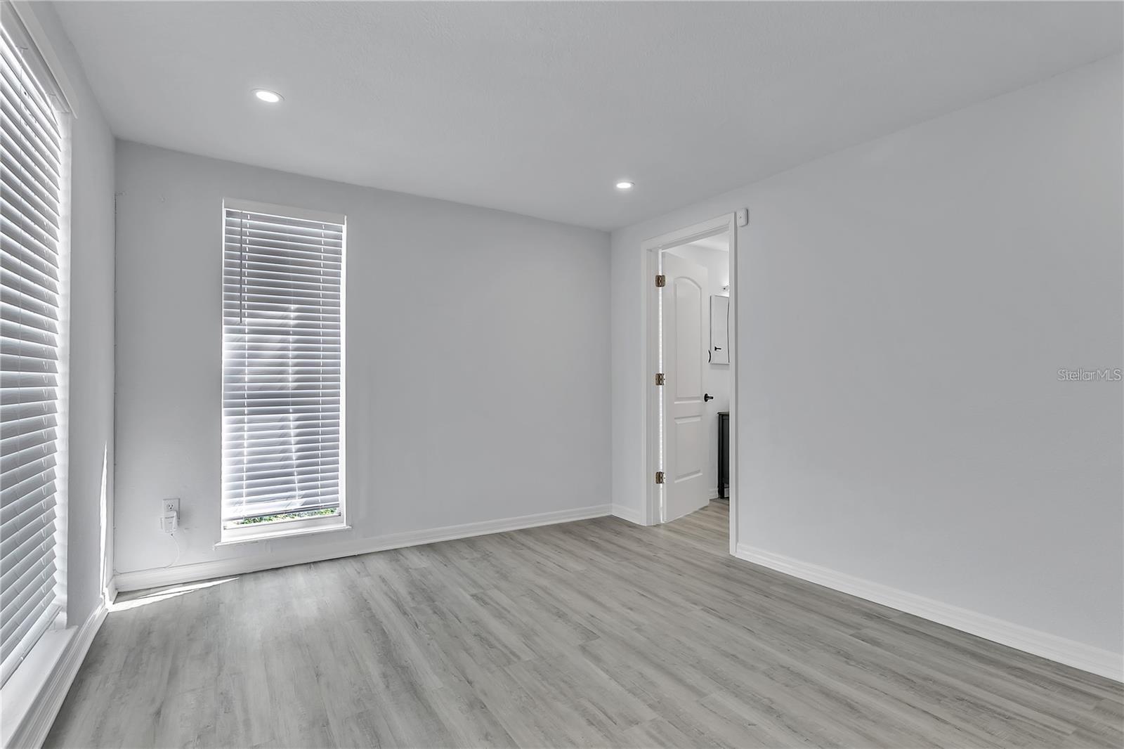 2107 E 93RD AVE, TAMPA, FL, 33612