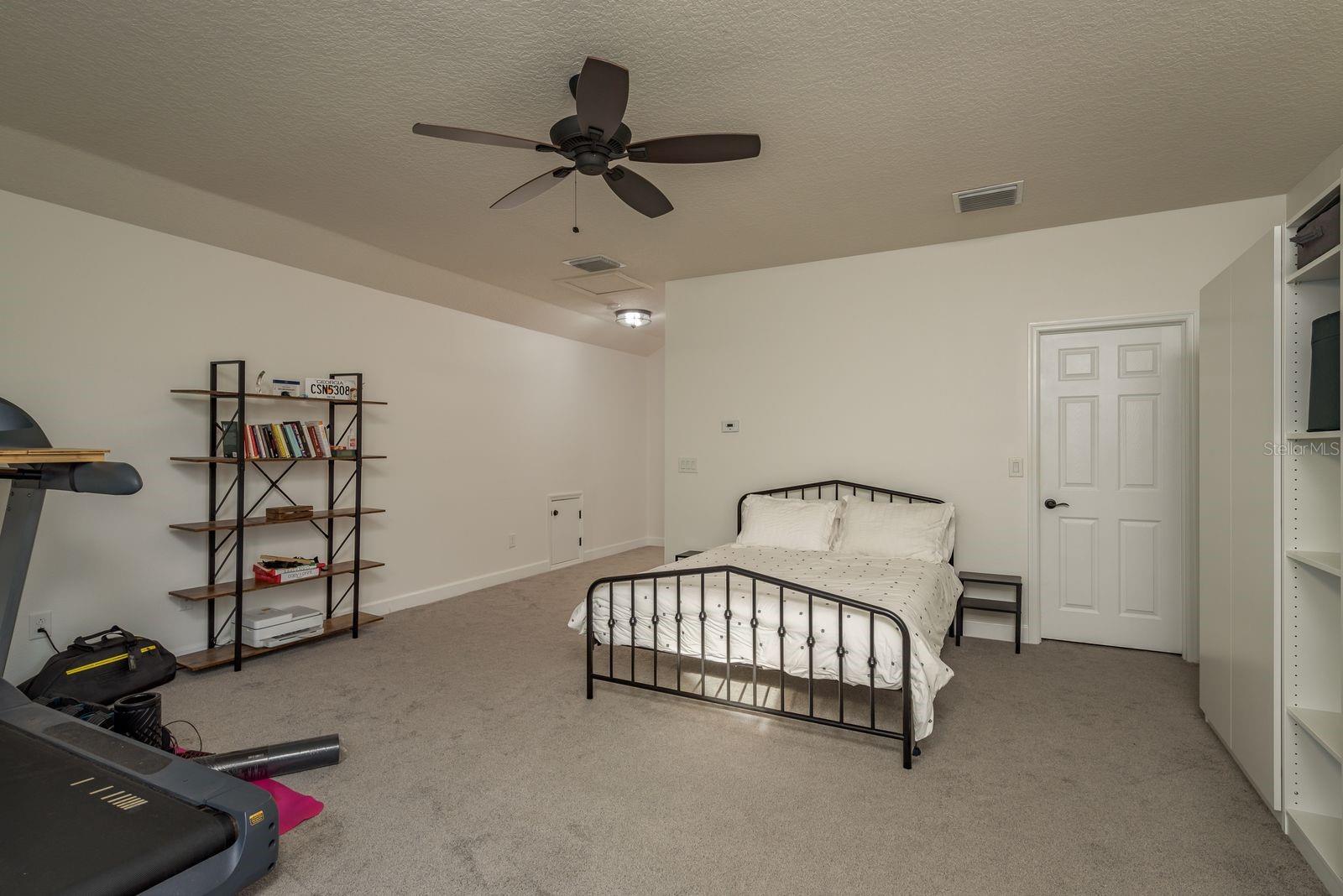11305 LAZY HICKORY LN, TAMPA, FL, 33635