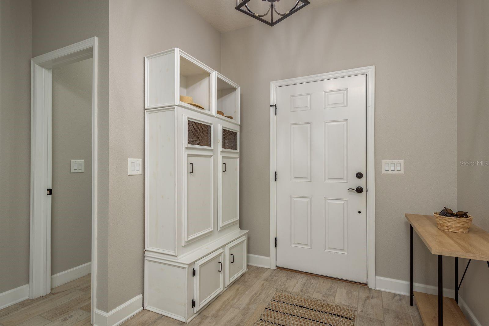 11305 LAZY HICKORY LN, TAMPA, FL, 33635
