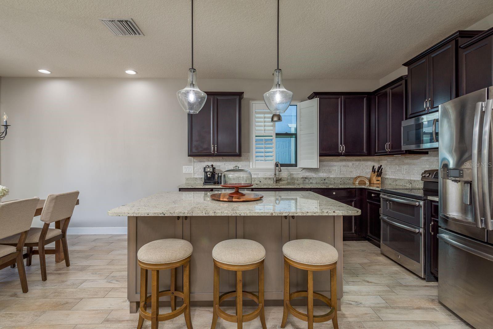 11305 LAZY HICKORY LN, TAMPA, FL, 33635