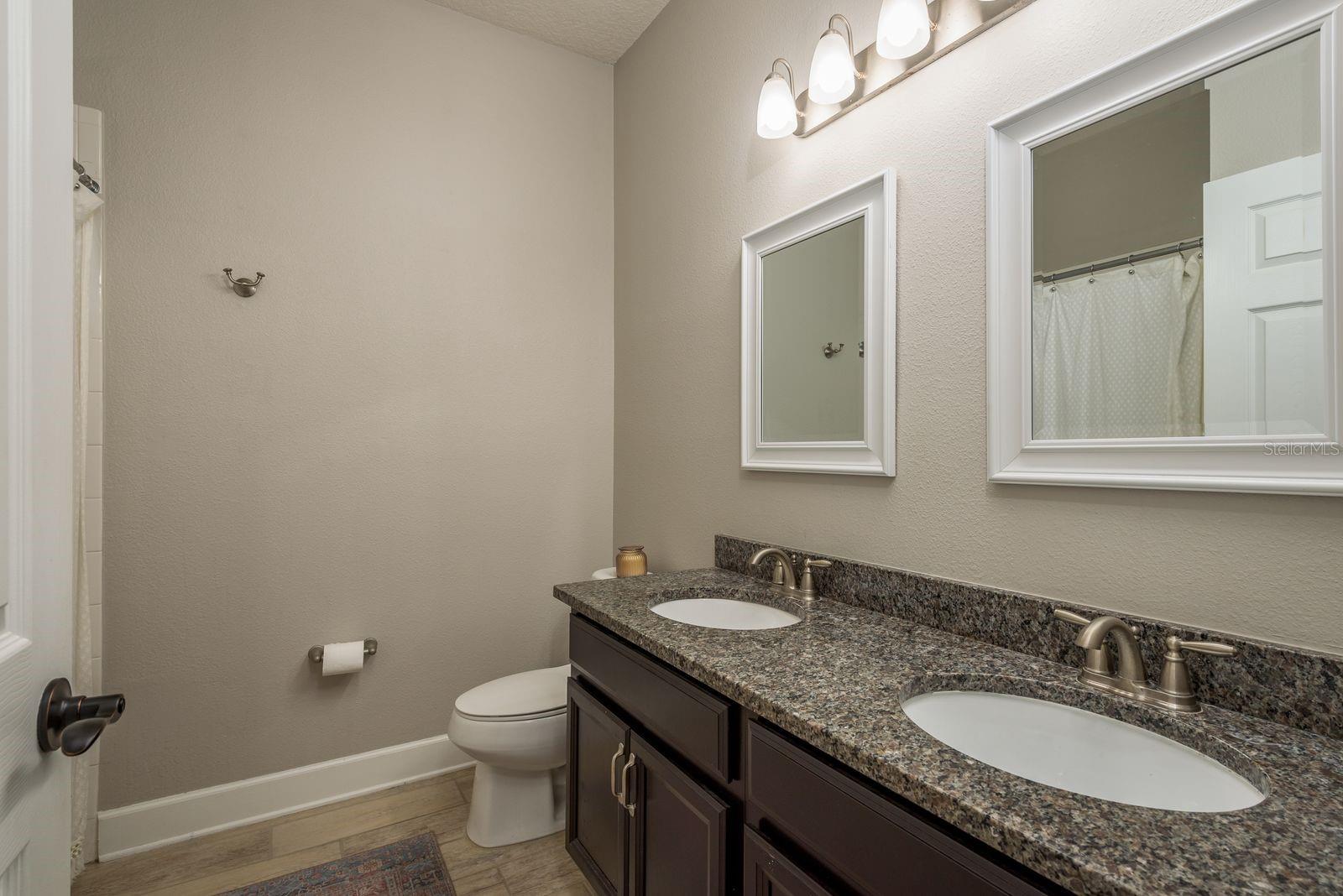 11305 LAZY HICKORY LN, TAMPA, FL, 33635