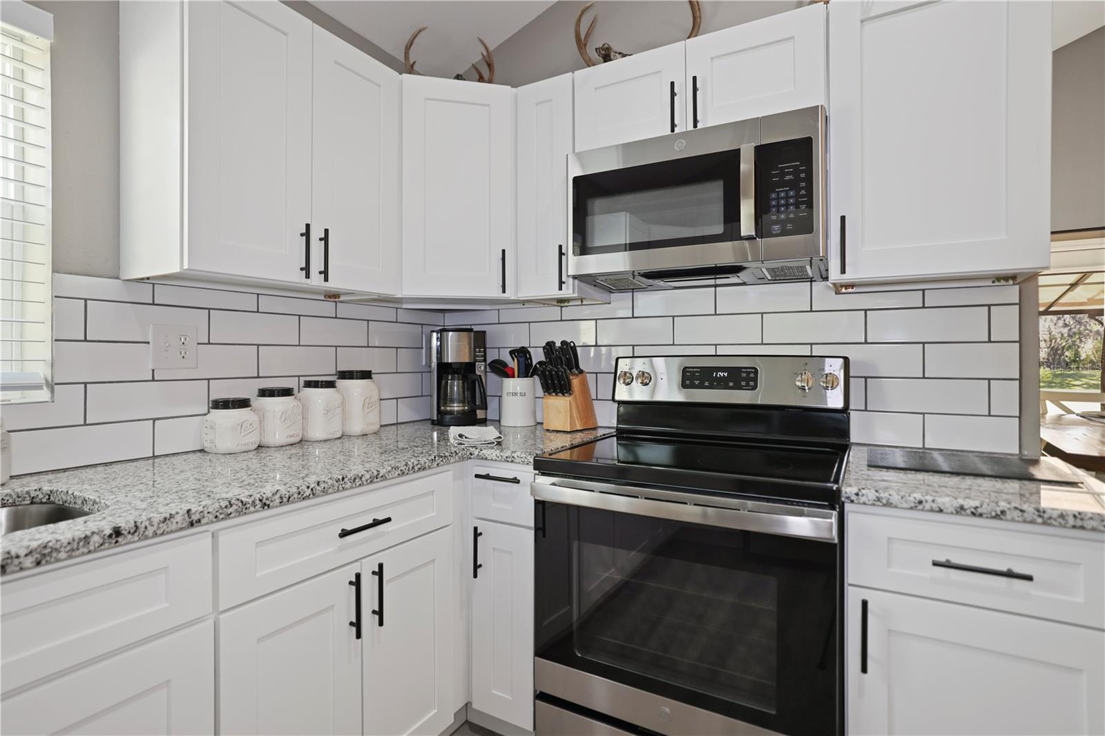 8403 SOUTHWOOD PINES ST, LITHIA, FL, 33547