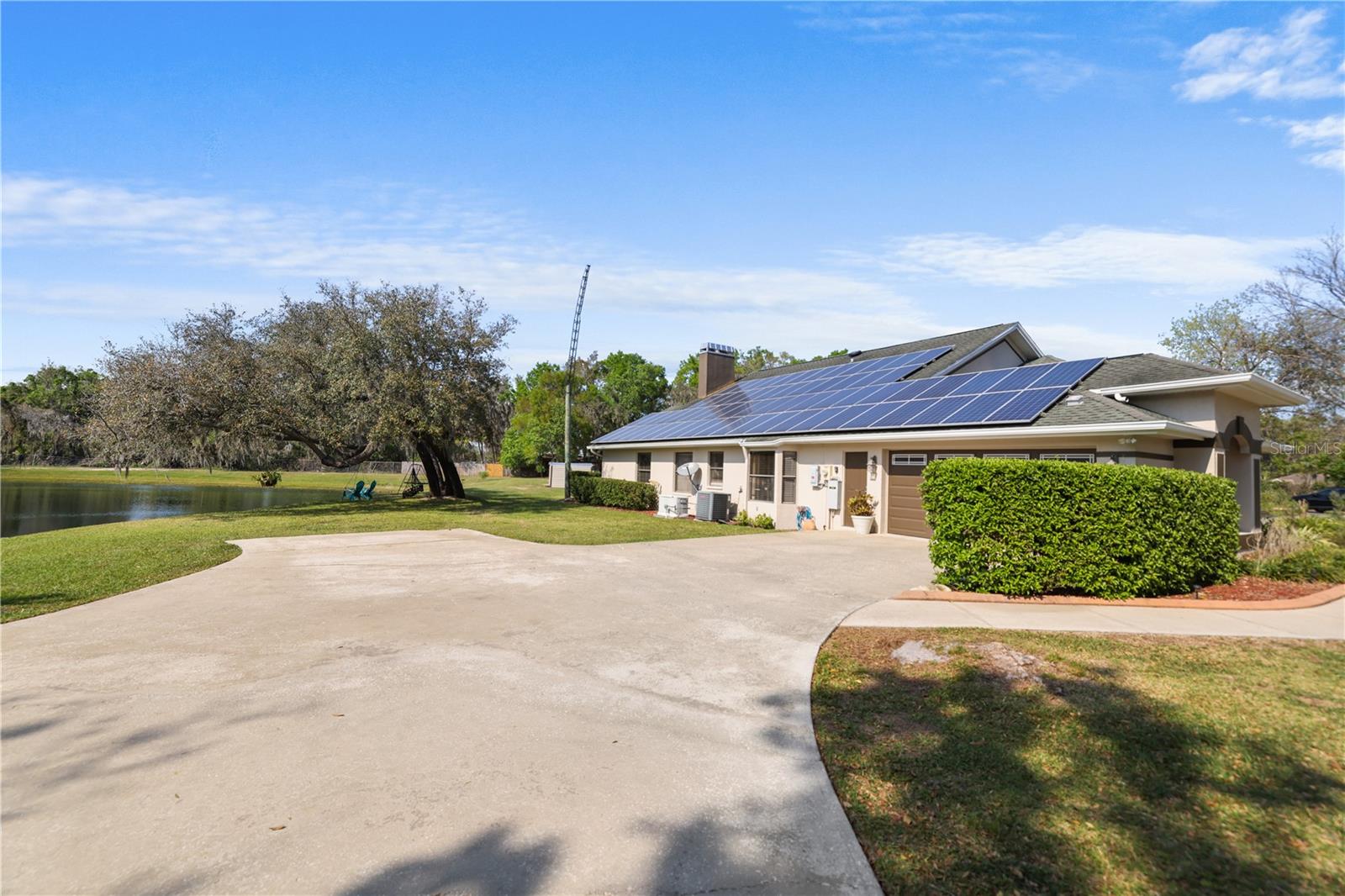 8403 SOUTHWOOD PINES ST, LITHIA, FL, 33547