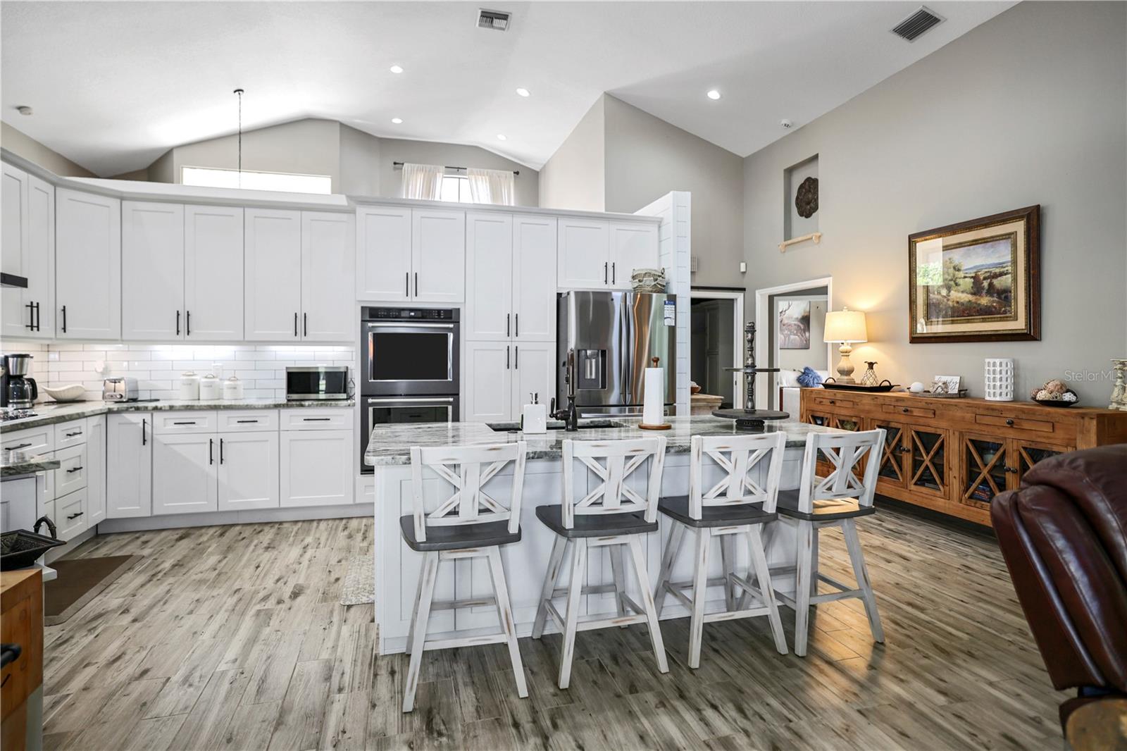 8403 SOUTHWOOD PINES ST, LITHIA, FL, 33547