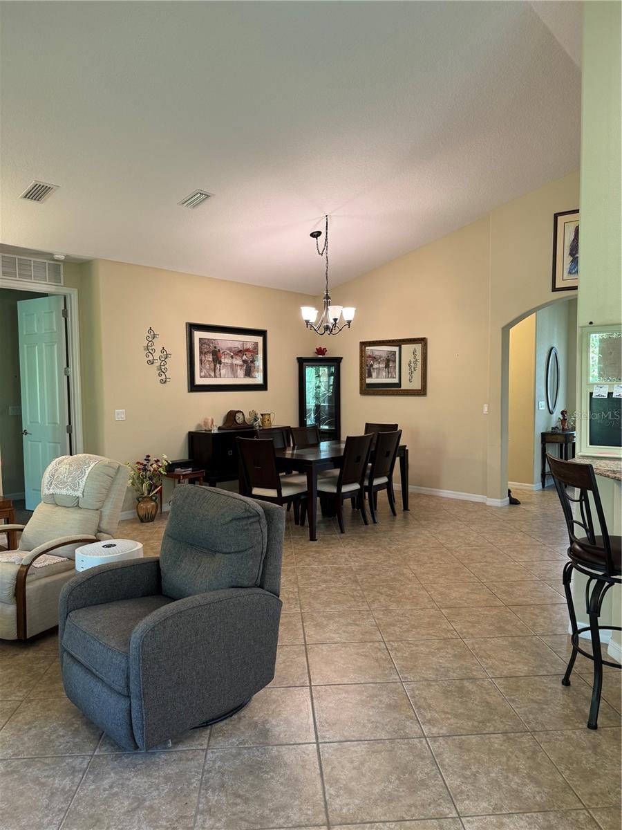 120 S HUMMINGBIRD PL, PALM COAST, FL, 32164