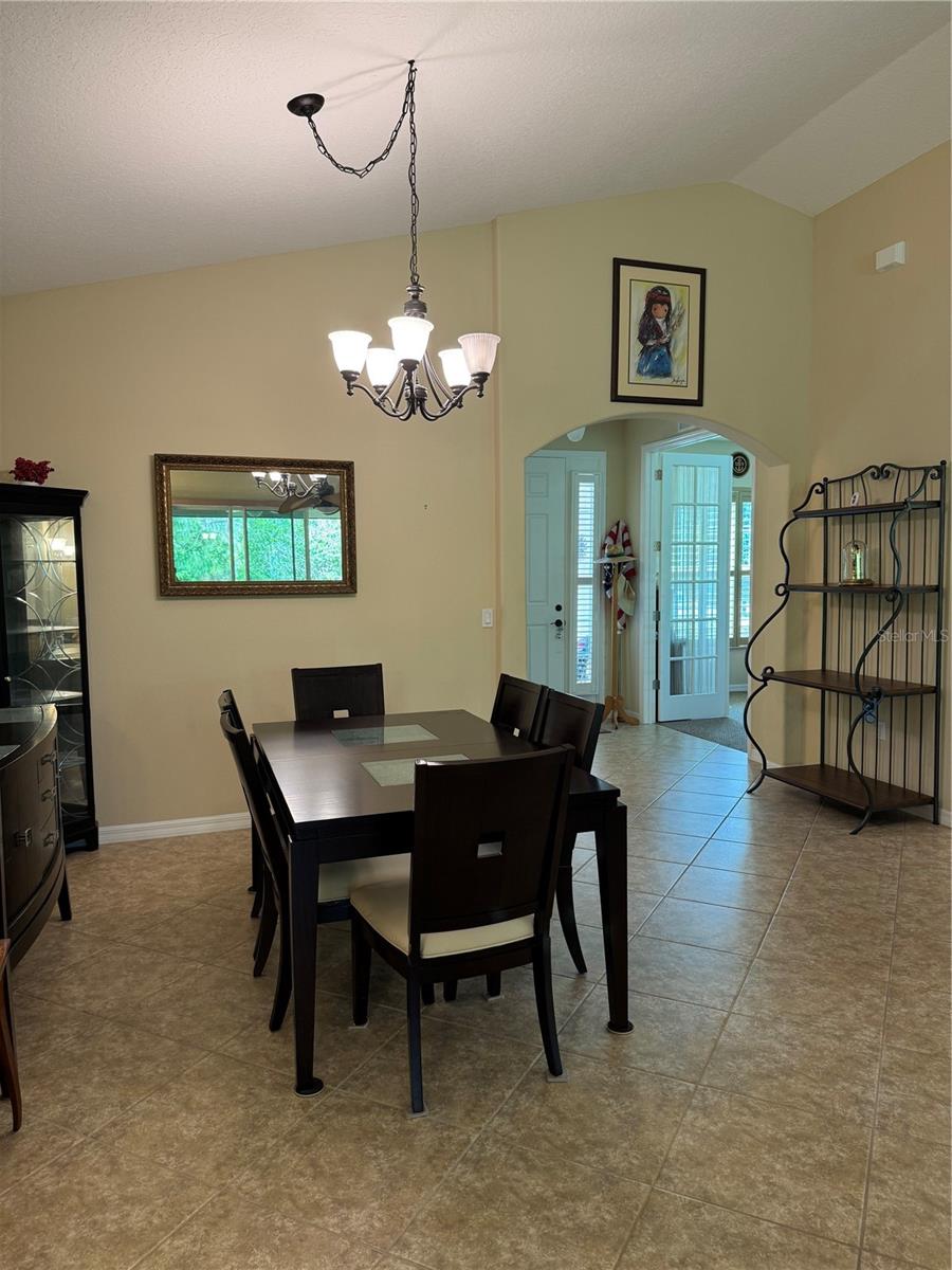 120 S HUMMINGBIRD PL, PALM COAST, FL, 32164