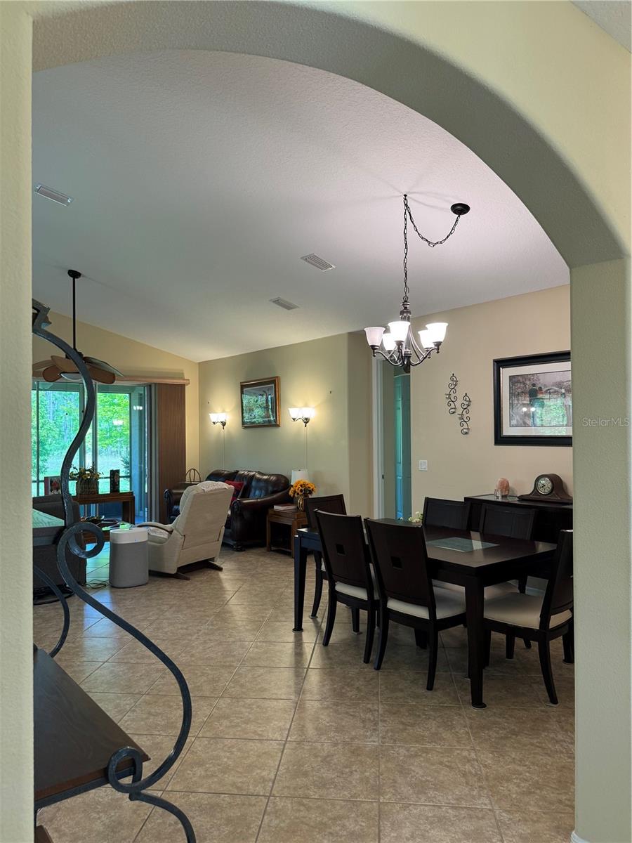 120 S HUMMINGBIRD PL, PALM COAST, FL, 32164