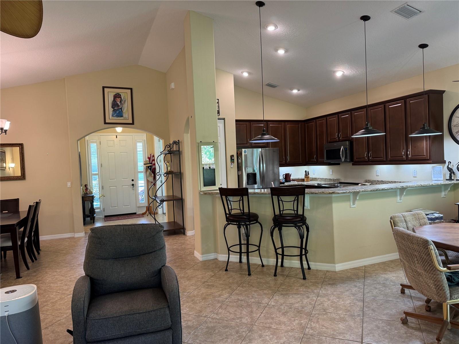 120 S HUMMINGBIRD PL, PALM COAST, FL, 32164