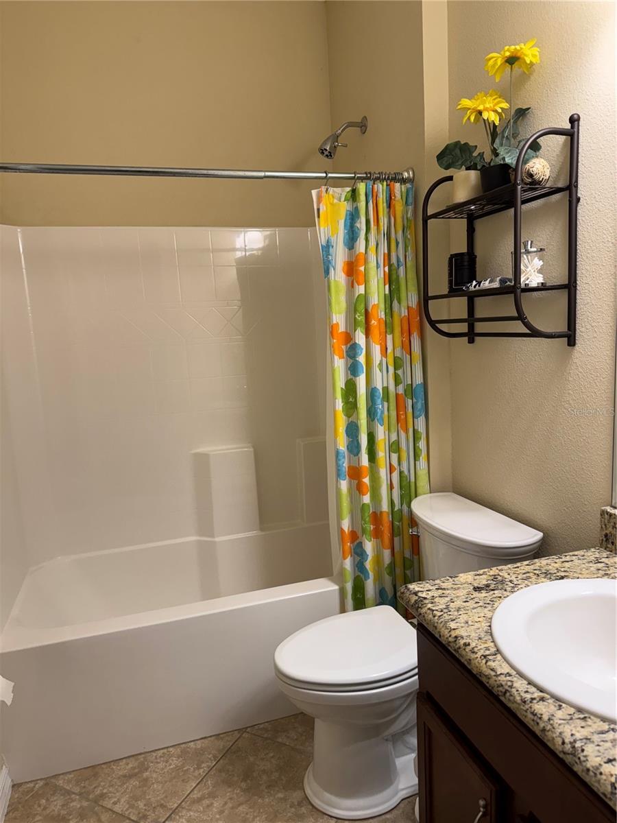 120 S HUMMINGBIRD PL, PALM COAST, FL, 32164