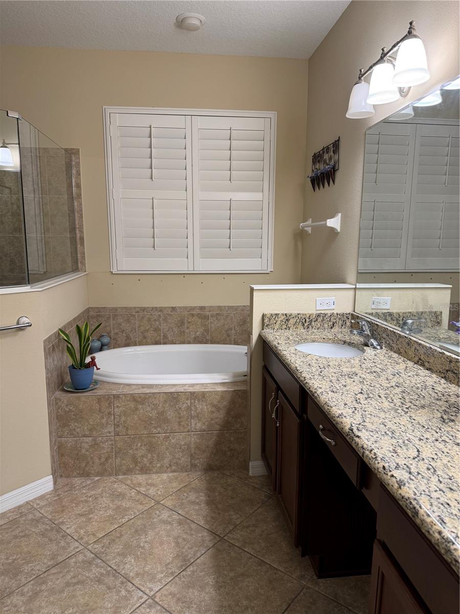 120 S HUMMINGBIRD PL, PALM COAST, FL, 32164