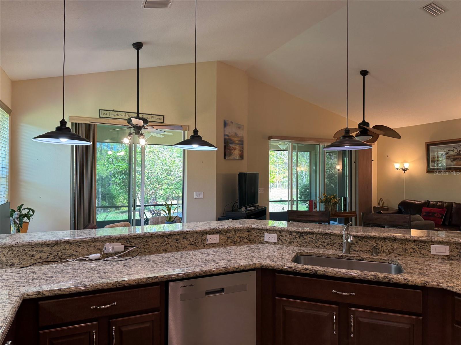 120 S HUMMINGBIRD PL, PALM COAST, FL, 32164