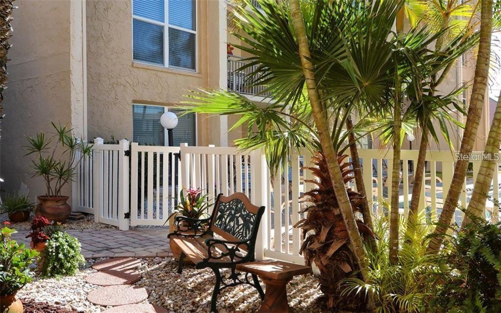 845 BENJAMIN FRANKLIN DR #104, SARASOTA, FL, 34236
