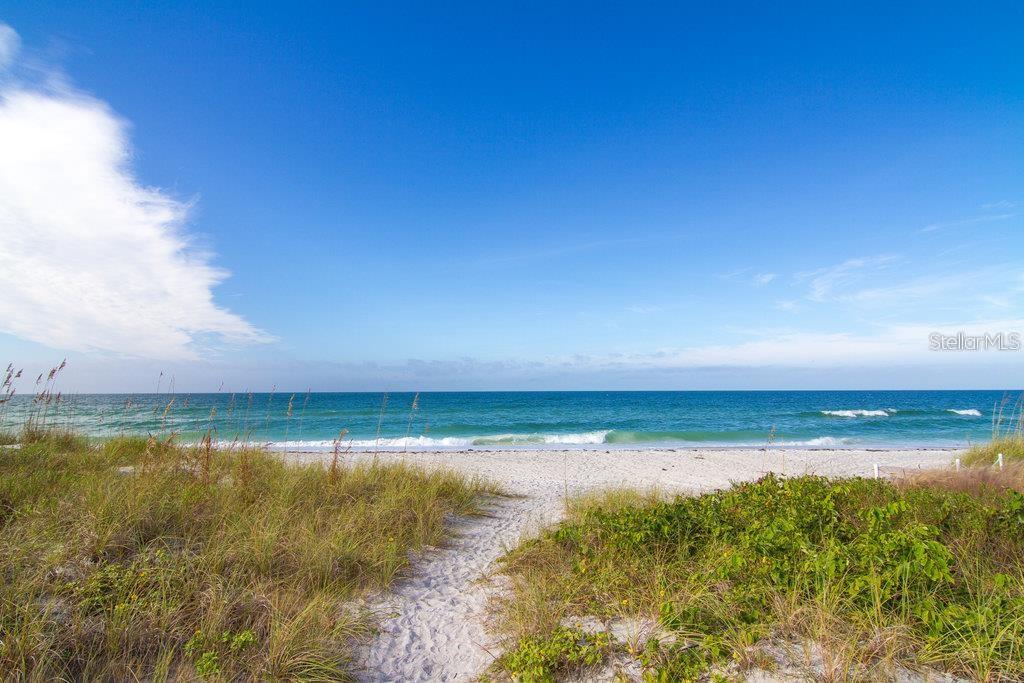 845 BENJAMIN FRANKLIN DR #104, SARASOTA, FL, 34236