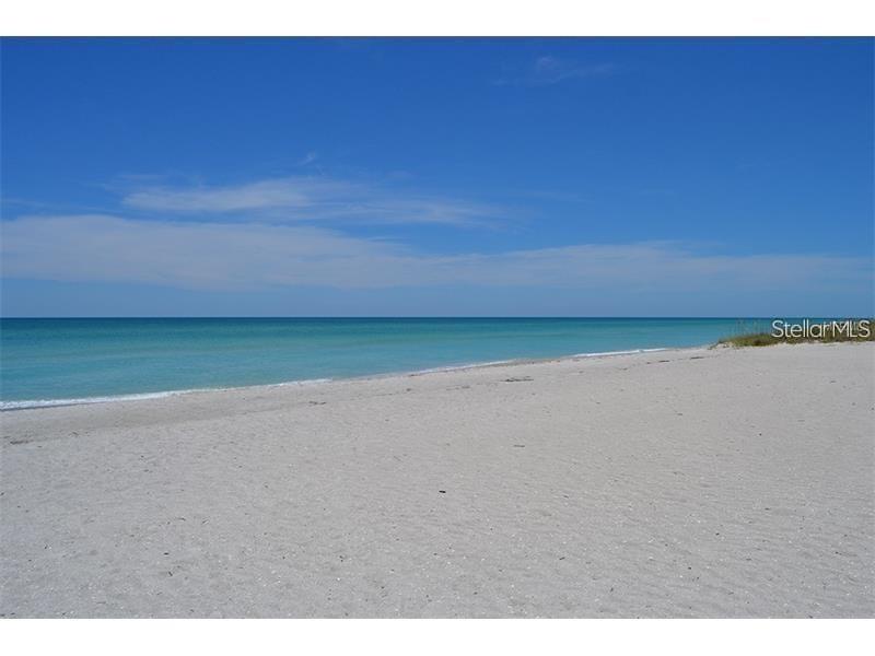 845 BENJAMIN FRANKLIN DR #104, SARASOTA, FL, 34236