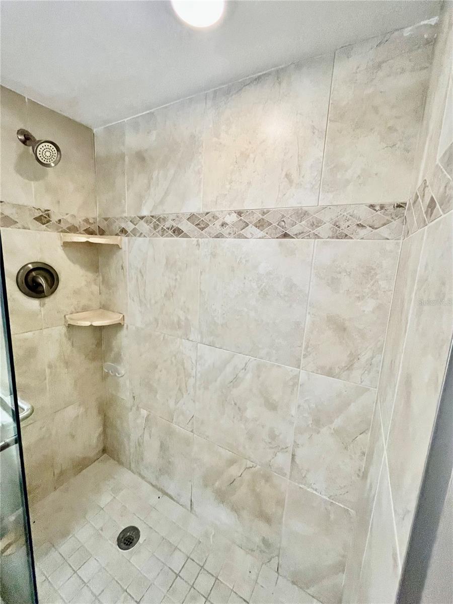 845 BENJAMIN FRANKLIN DR #104, SARASOTA, FL, 34236