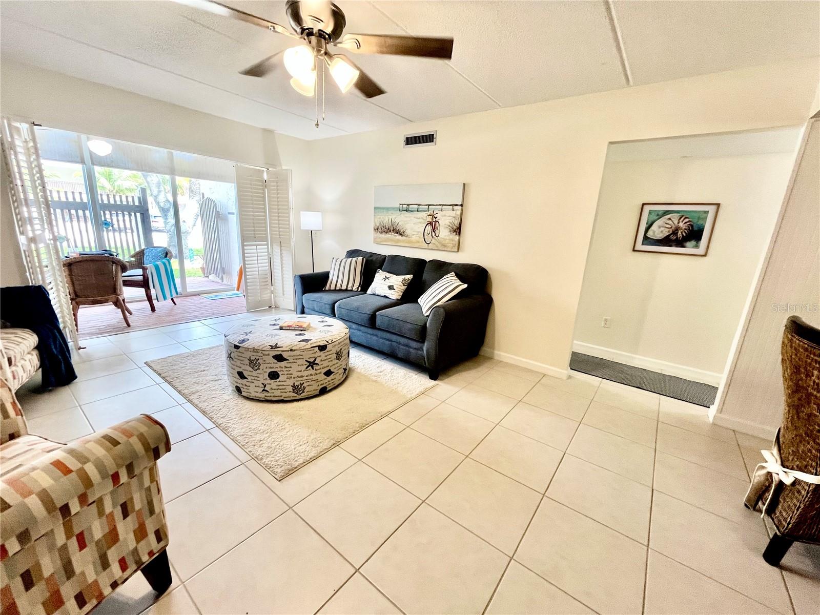 845 BENJAMIN FRANKLIN DR #104, SARASOTA, FL, 34236