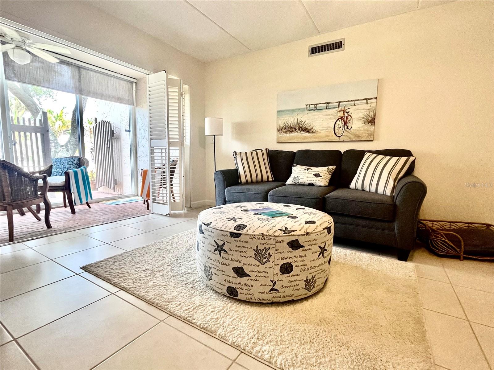 845 BENJAMIN FRANKLIN DR #104, SARASOTA, FL, 34236