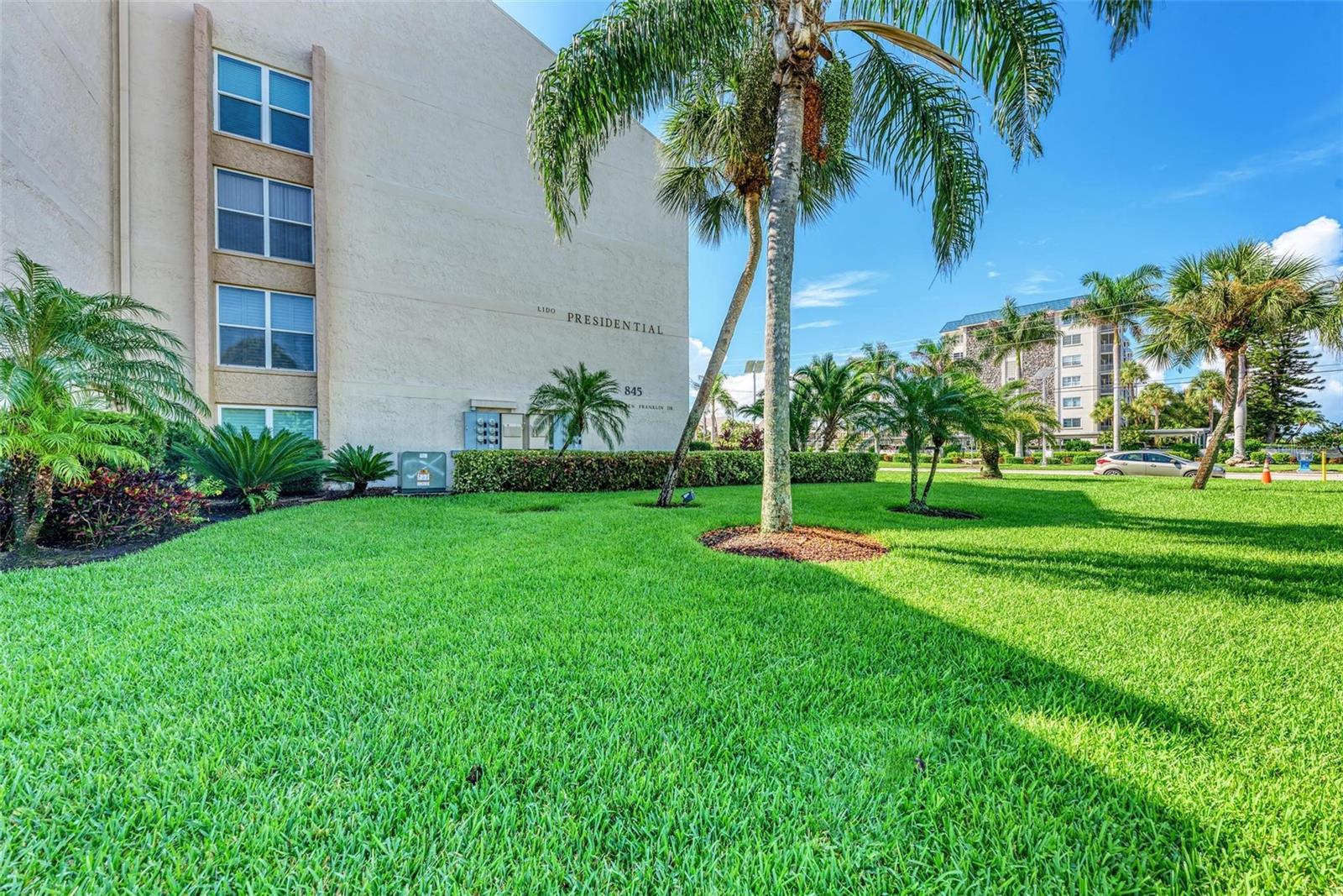 845 BENJAMIN FRANKLIN DR #104, SARASOTA, FL, 34236