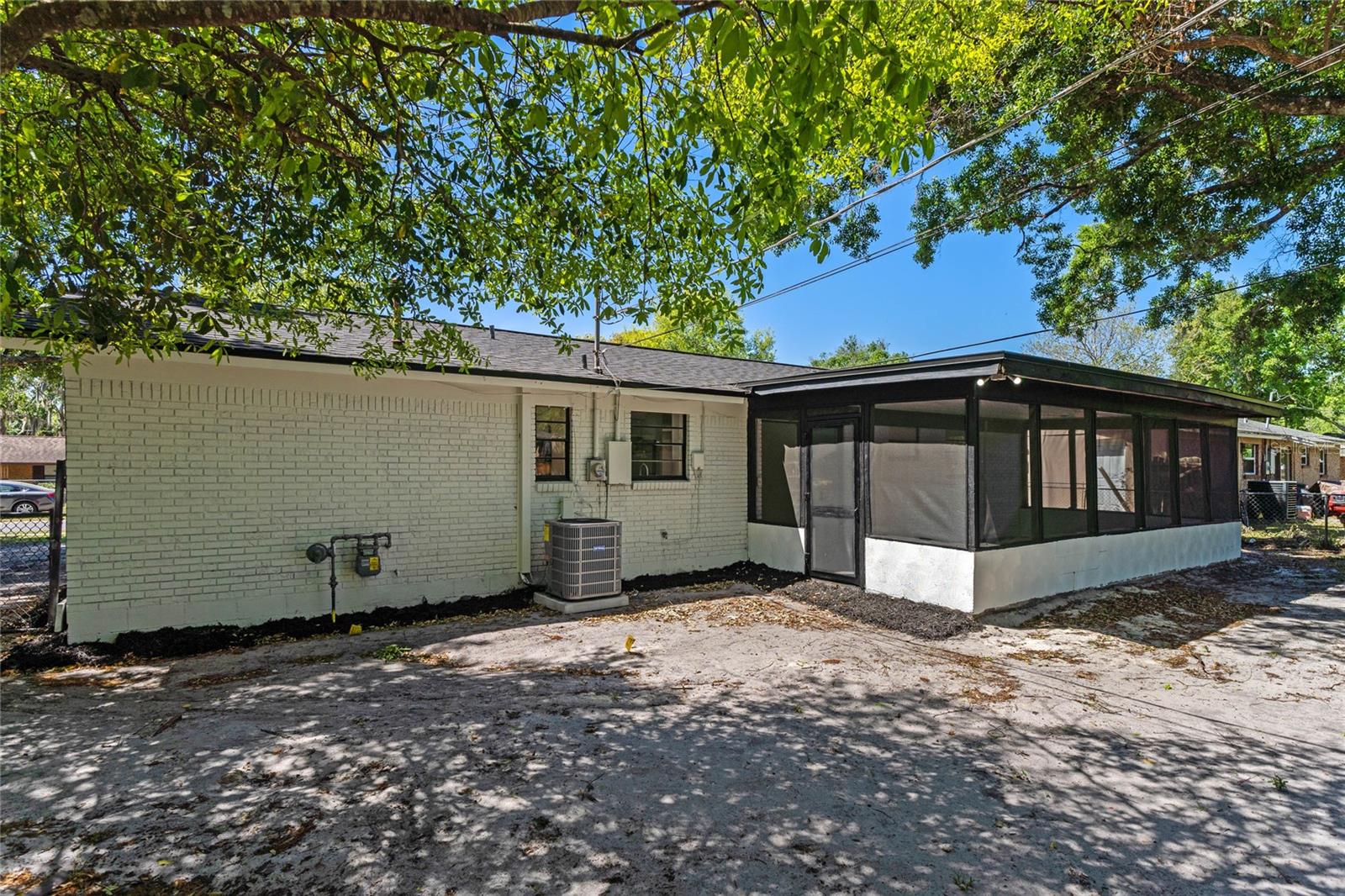 336 SAN LANTA CIR, SANFORD, FL, 32771