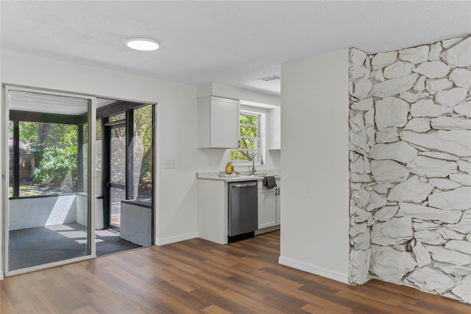 336 SAN LANTA CIR, SANFORD, FL, 32771