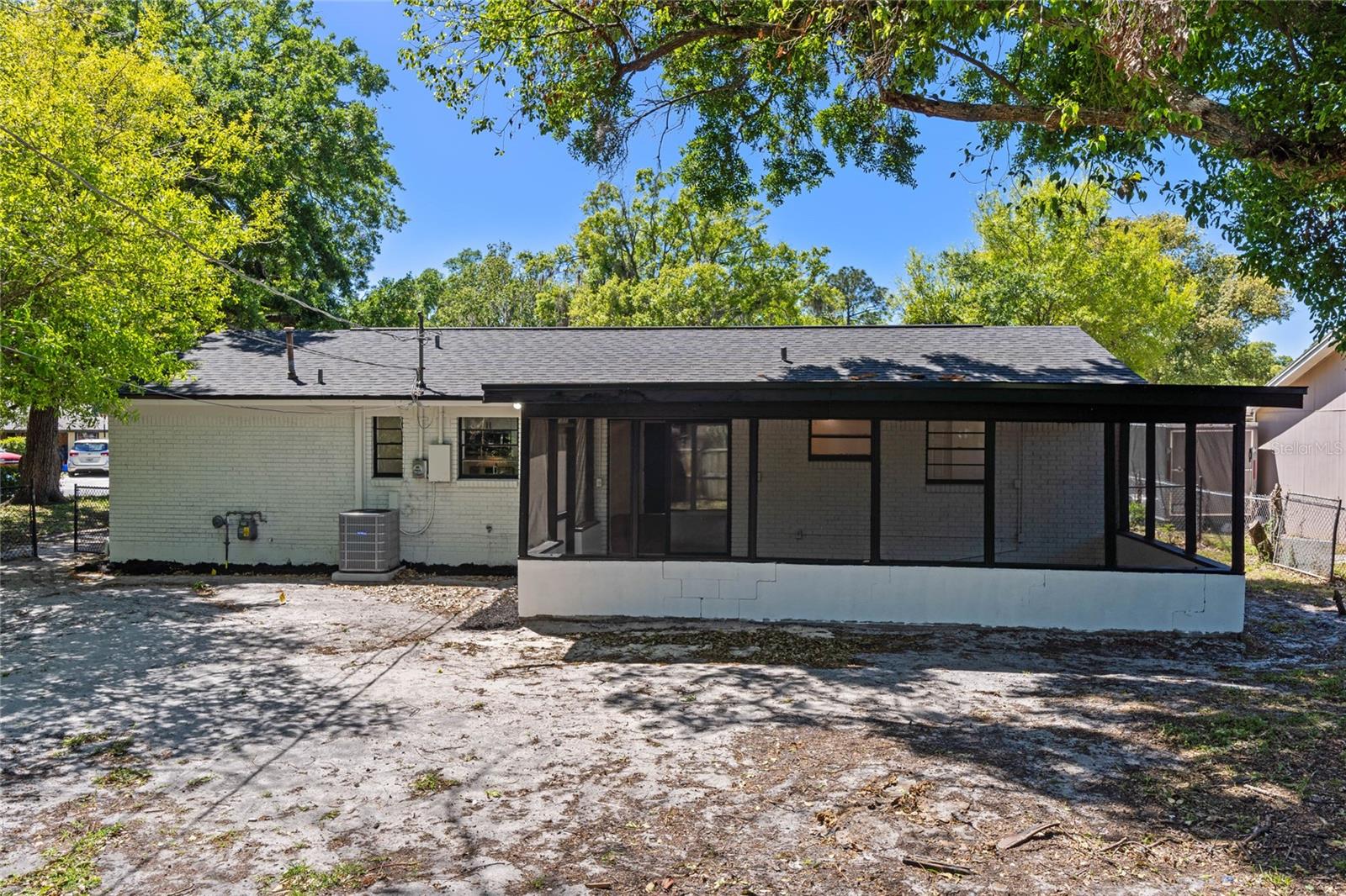 336 SAN LANTA CIR, SANFORD, FL, 32771