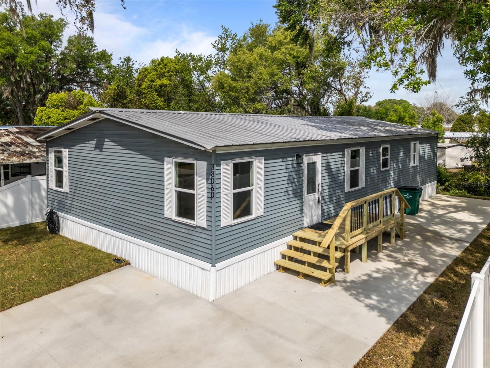 38060 LAWANDA LOOP, ZEPHYRHILLS, FL, 33542