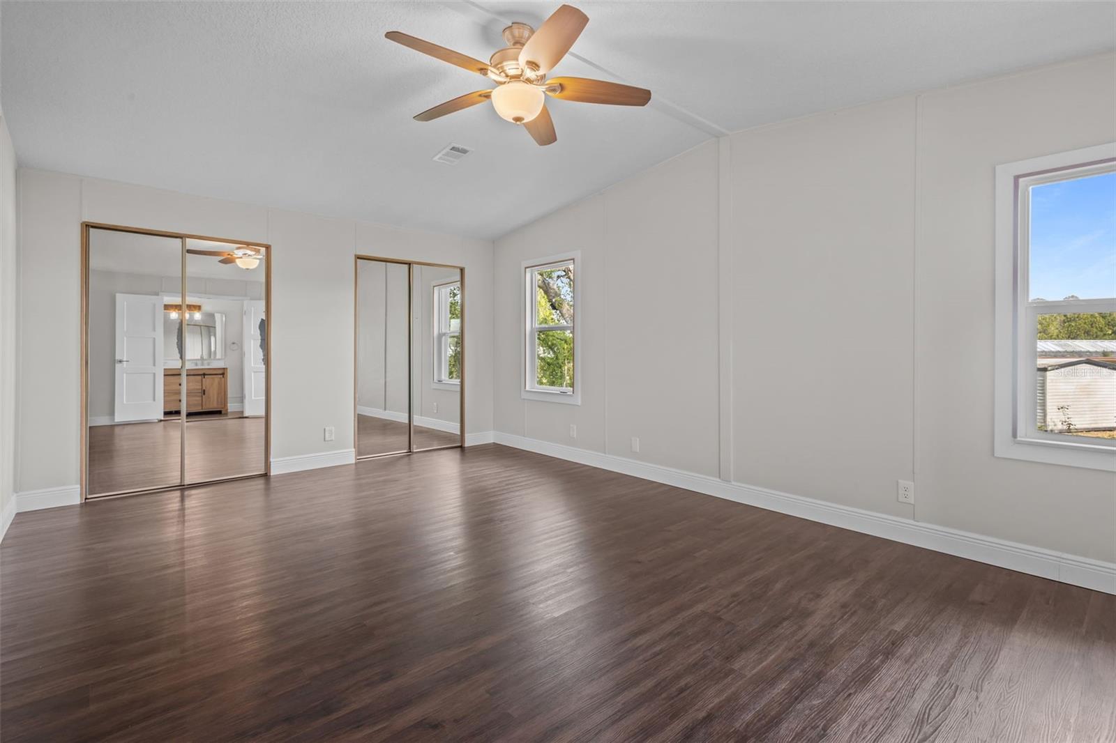 38060 LAWANDA LOOP, ZEPHYRHILLS, FL, 33542