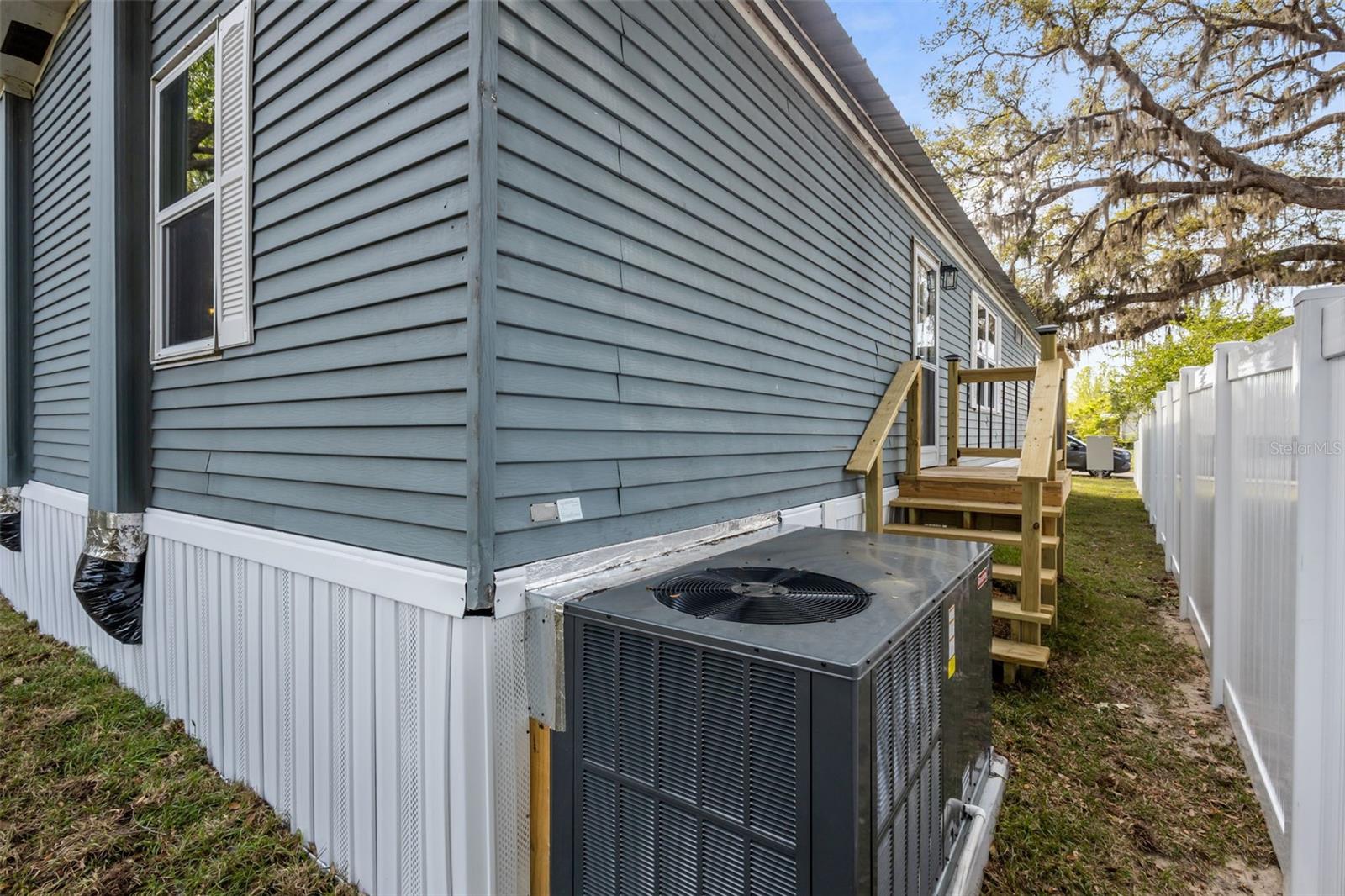 38060 LAWANDA LOOP, ZEPHYRHILLS, FL, 33542