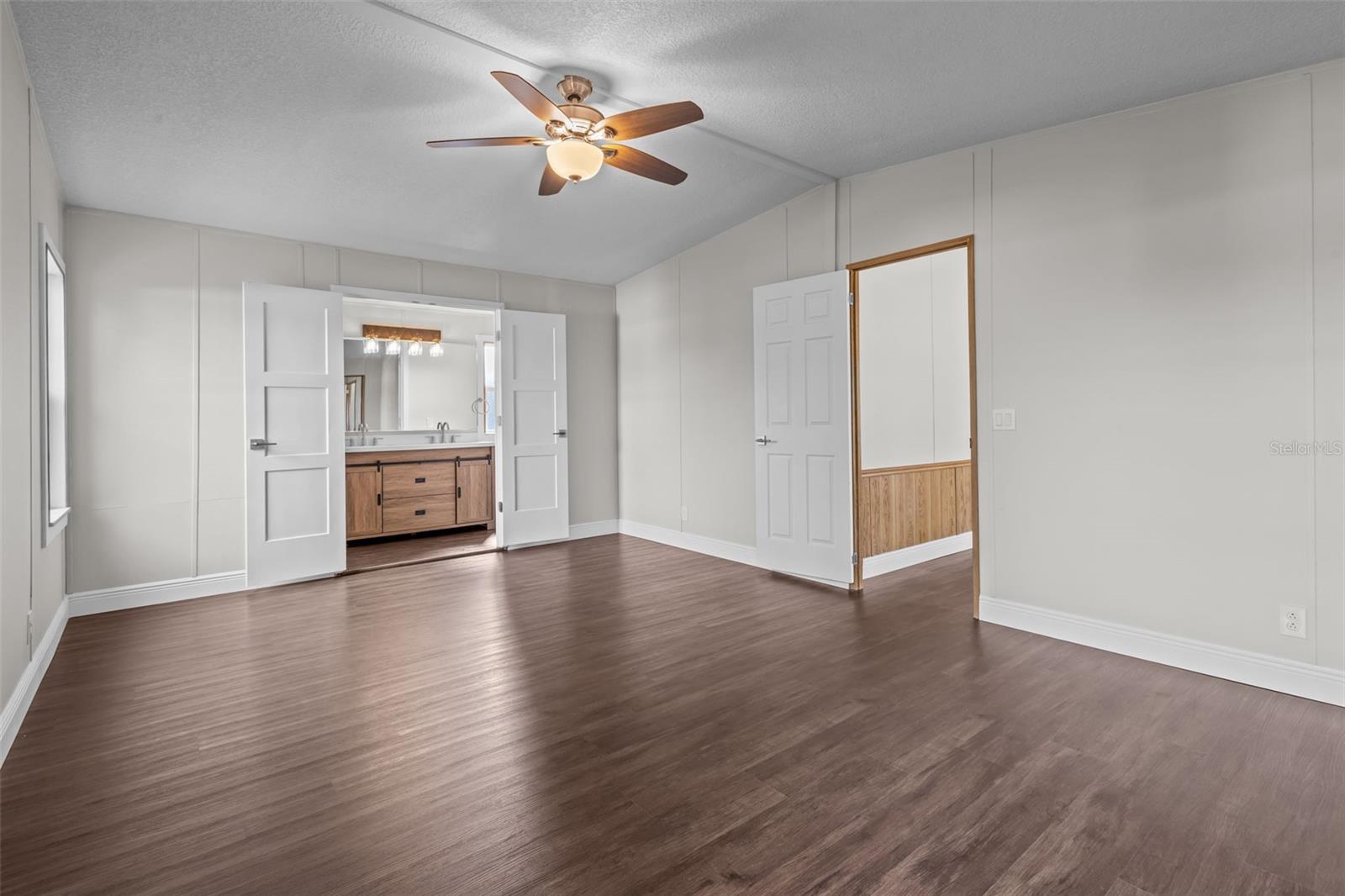 38060 LAWANDA LOOP, ZEPHYRHILLS, FL, 33542