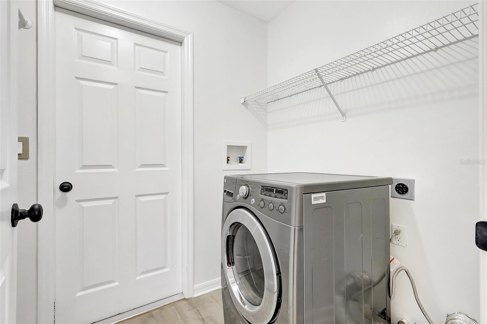 5716 HAWKLAKE RD, LITHIA, FL, 33547