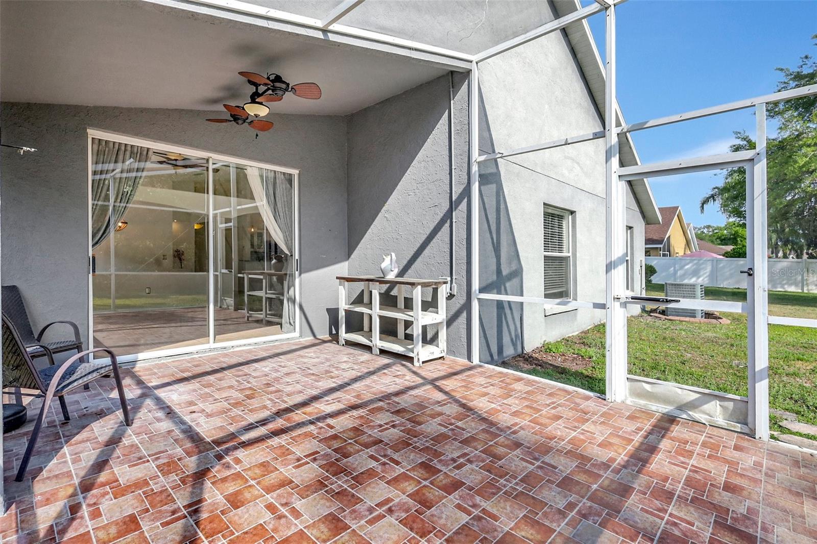 5716 HAWKLAKE RD, LITHIA, FL, 33547