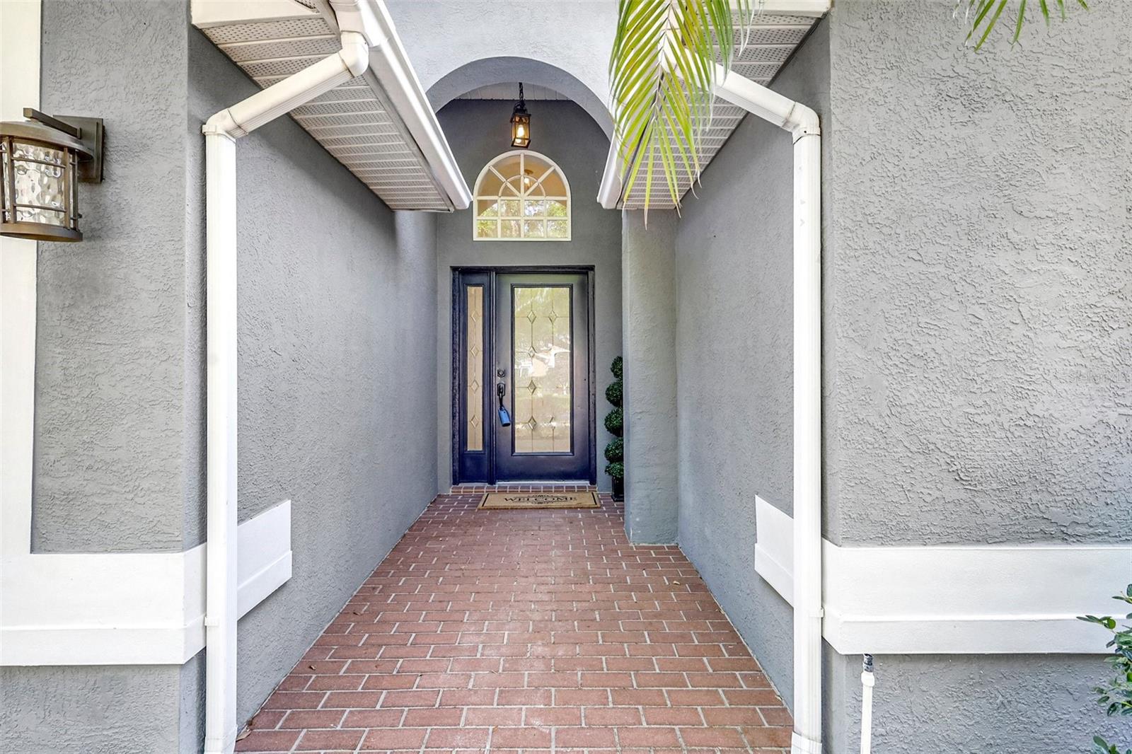 5716 HAWKLAKE RD, LITHIA, FL, 33547