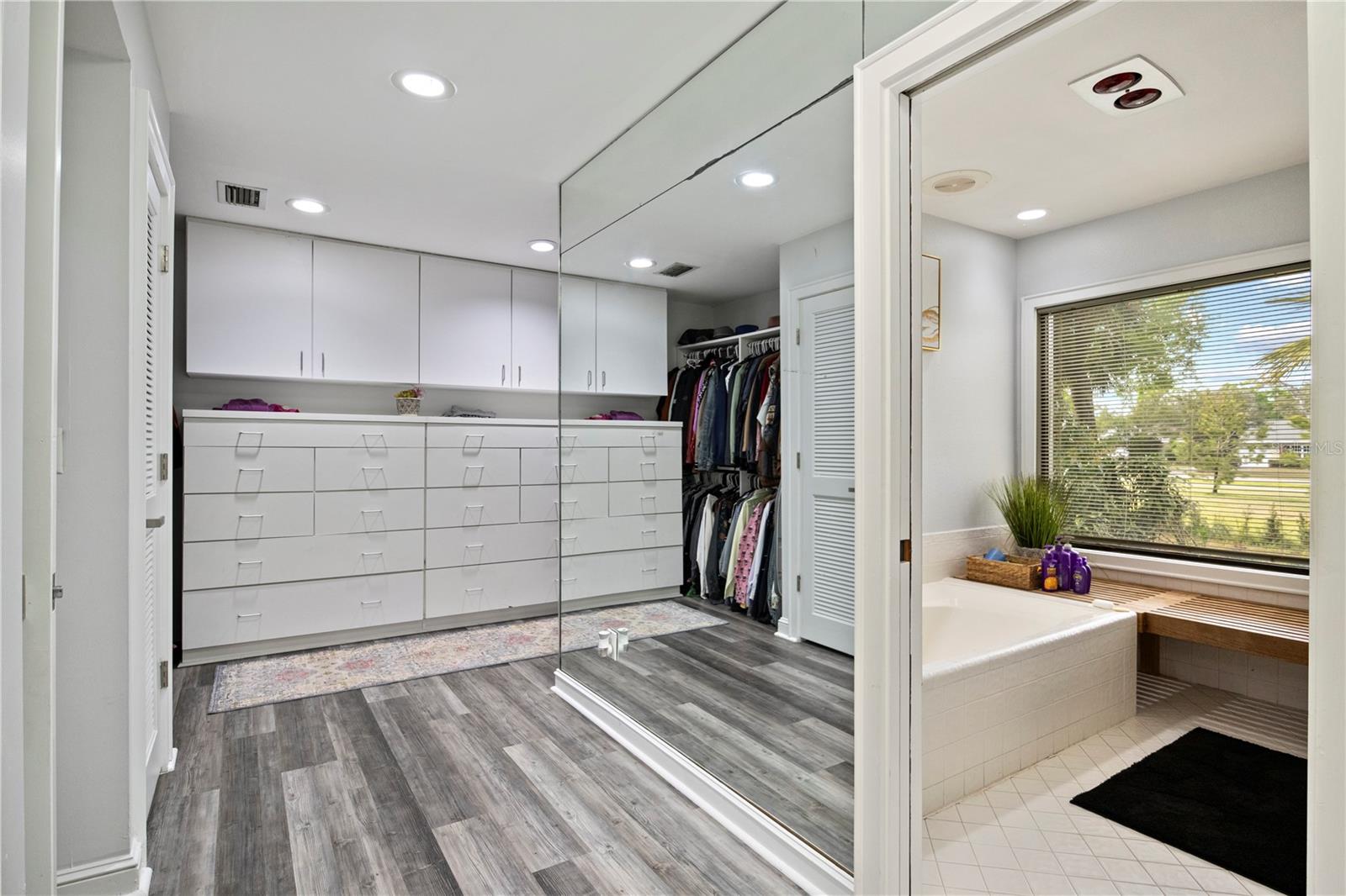 410 MONTROSE AVE, TEMPLE TERRACE, FL, 33617