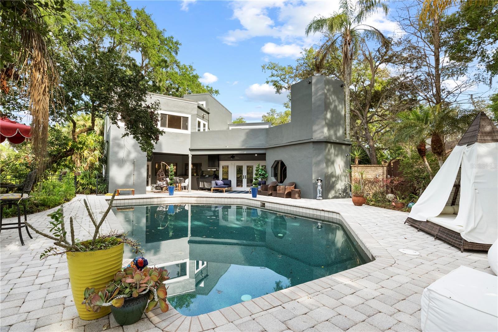 410 MONTROSE AVE, TEMPLE TERRACE, FL, 33617