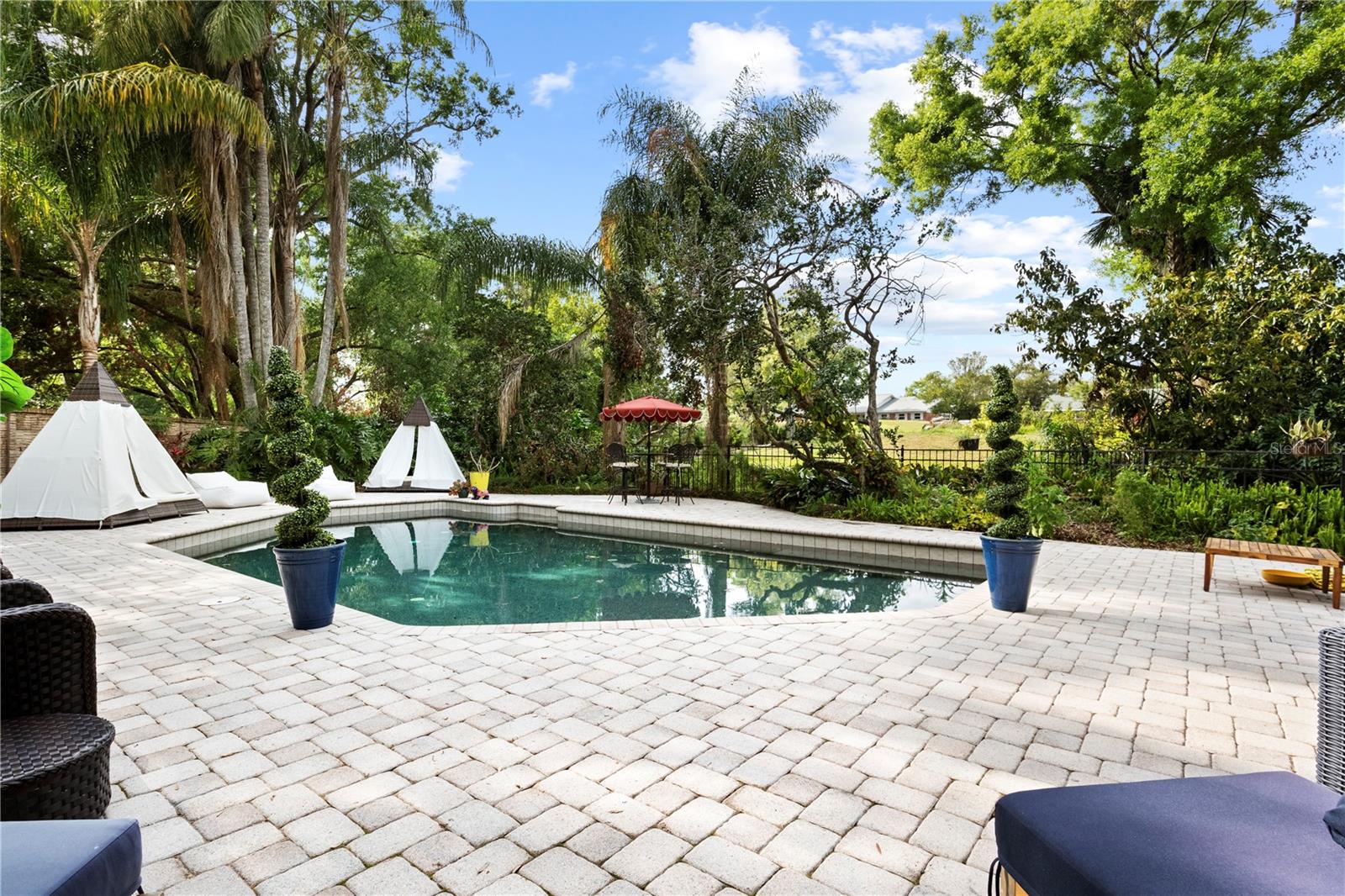 410 MONTROSE AVE, TEMPLE TERRACE, FL, 33617