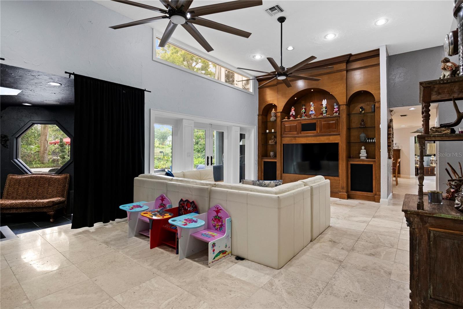 410 MONTROSE AVE, TEMPLE TERRACE, FL, 33617