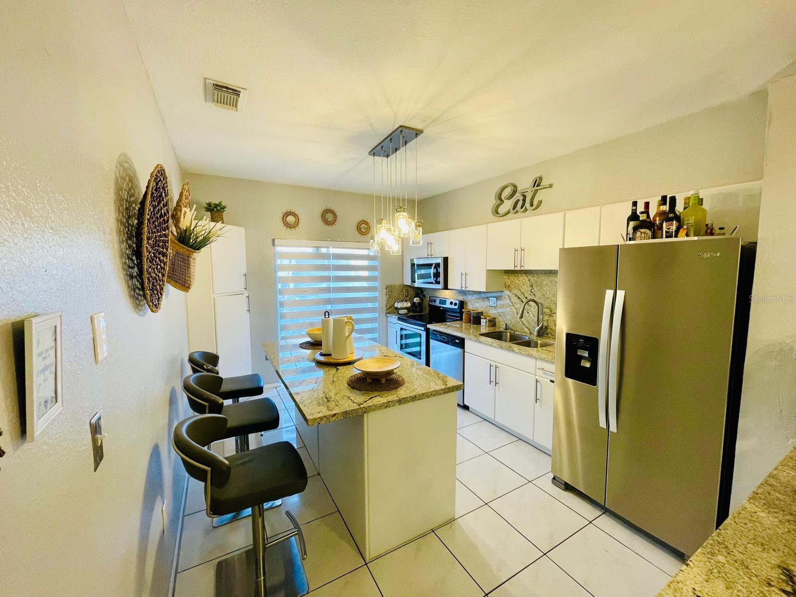 6962 NW 179TH ST #105-6, HIALEAH, FL, 33015