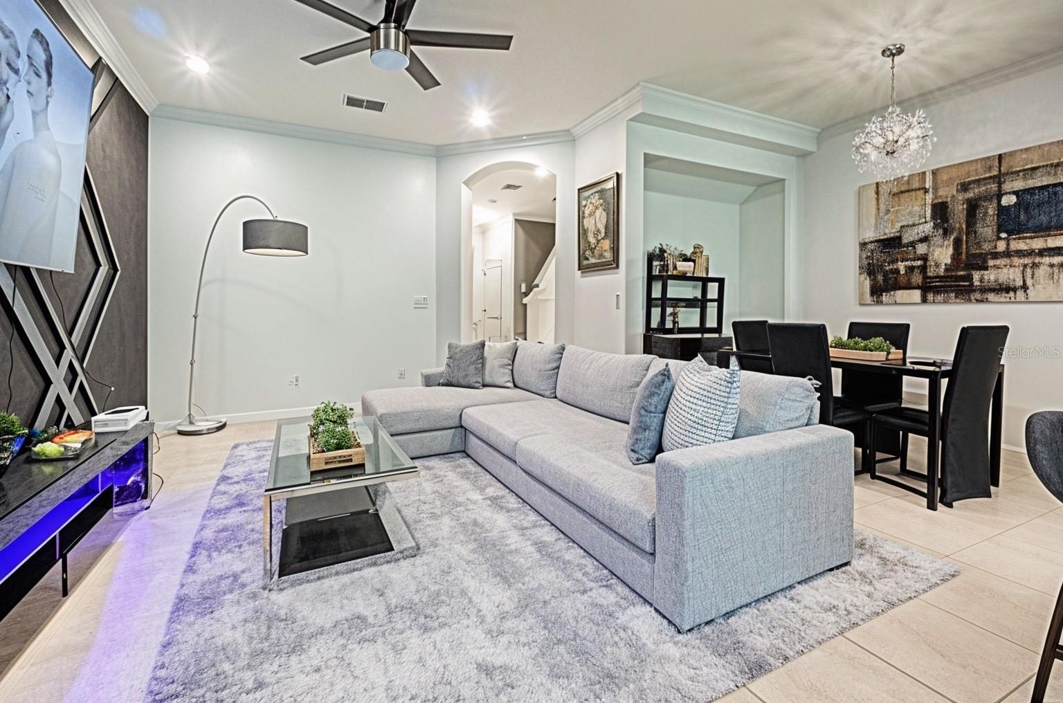906 VINEYARD LN, OLDSMAR, FL, 34677