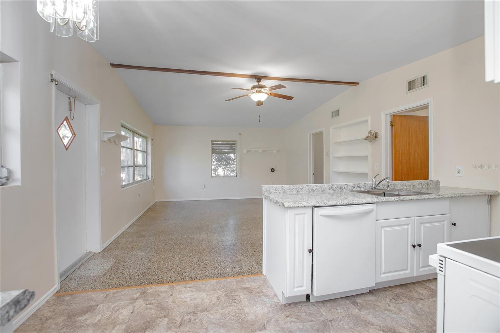 782 VALENCIA AVE, ORANGE CITY, FL, 32763