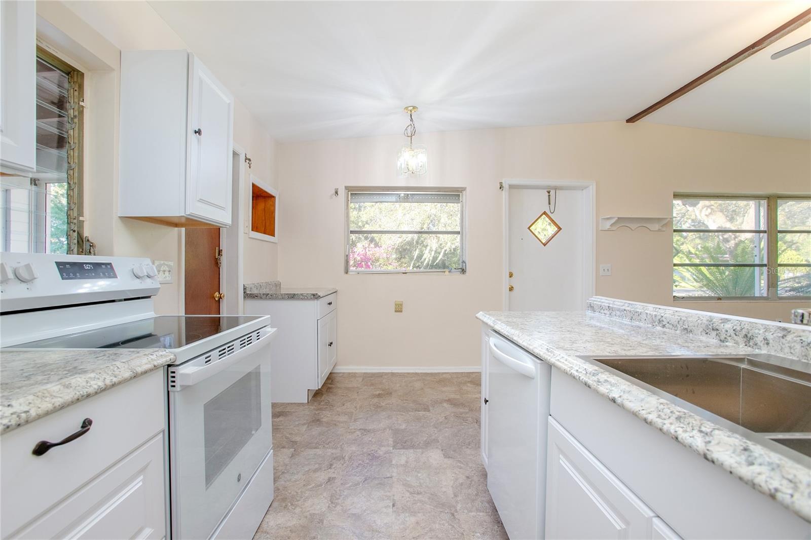 782 VALENCIA AVE, ORANGE CITY, FL, 32763