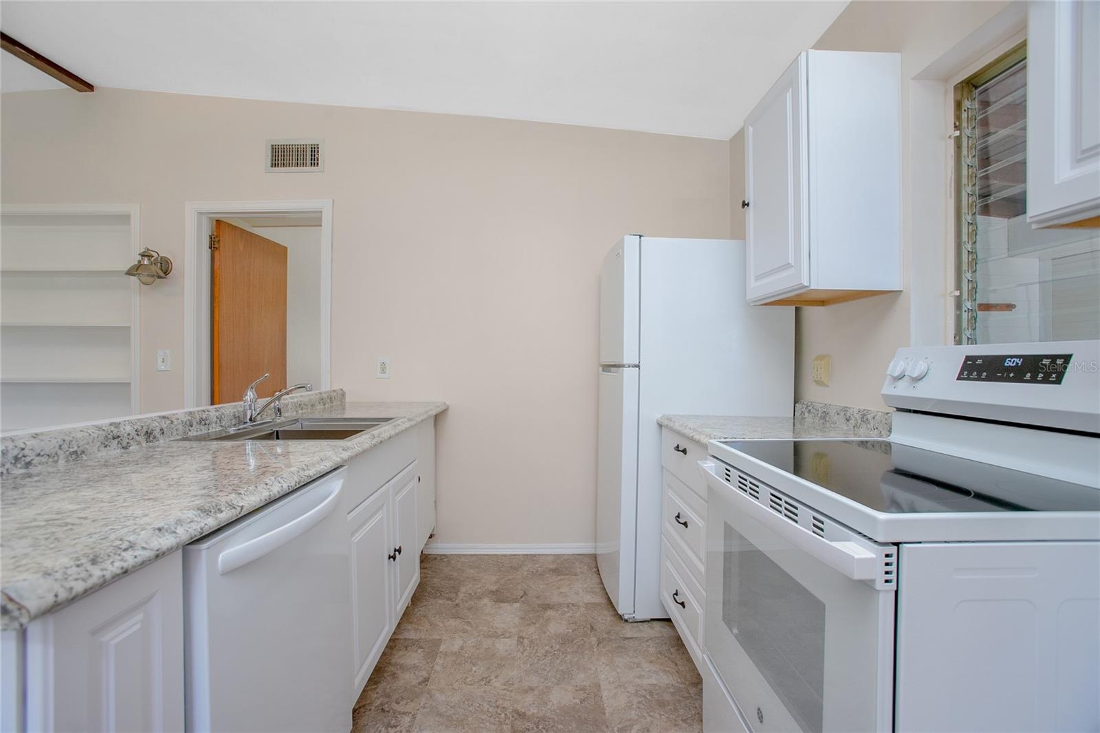 782 VALENCIA AVE, ORANGE CITY, FL, 32763